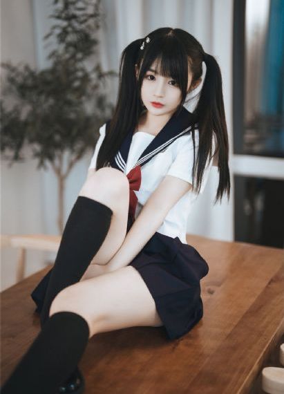 女人摸下面自熨视频在线播放_高清点播免费观看最新