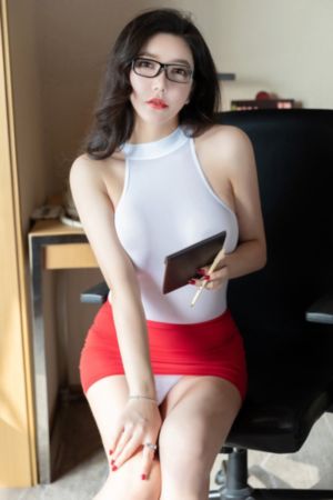 xyx性爽欧美三人交_高清免费观看视频