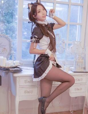 美女国产免费_电影未删减版